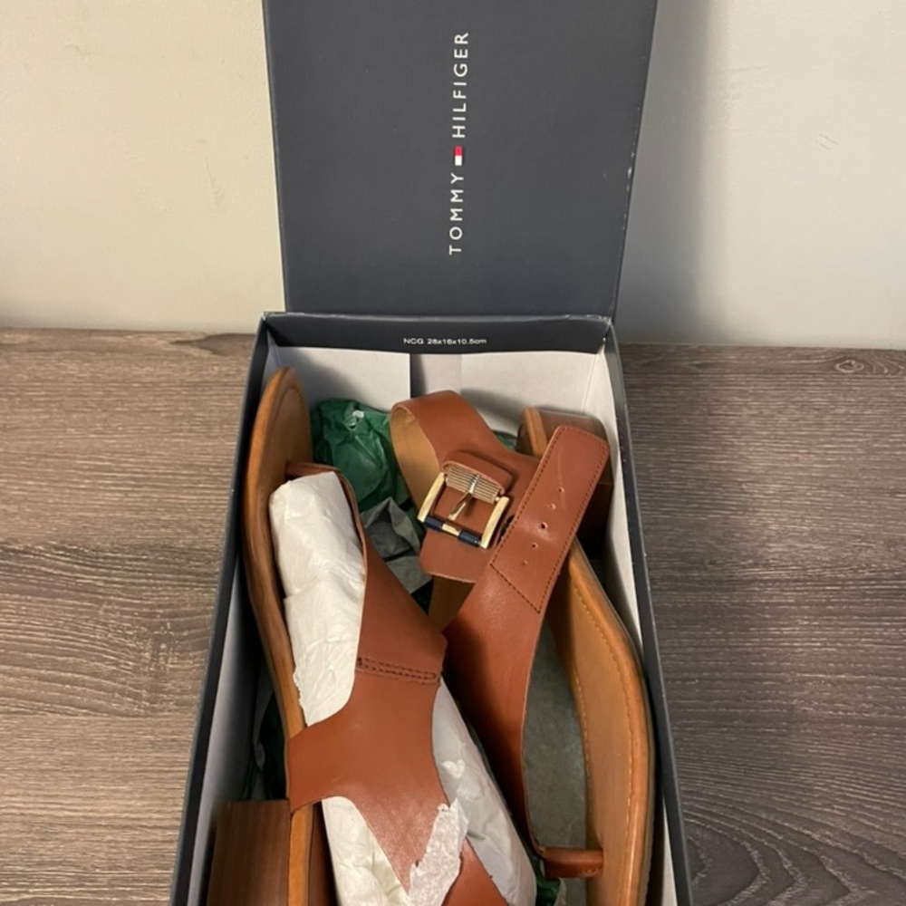 Tommy Hilfiger Ladies Sandal